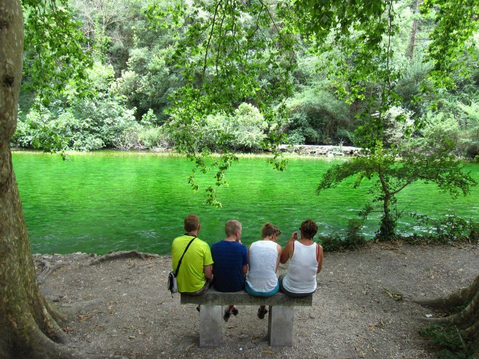 碧泉村Fontaine de Vaucluse